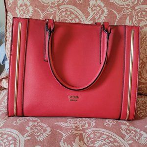 New Guess Tote Bag With Multi Compartment - Color Red.